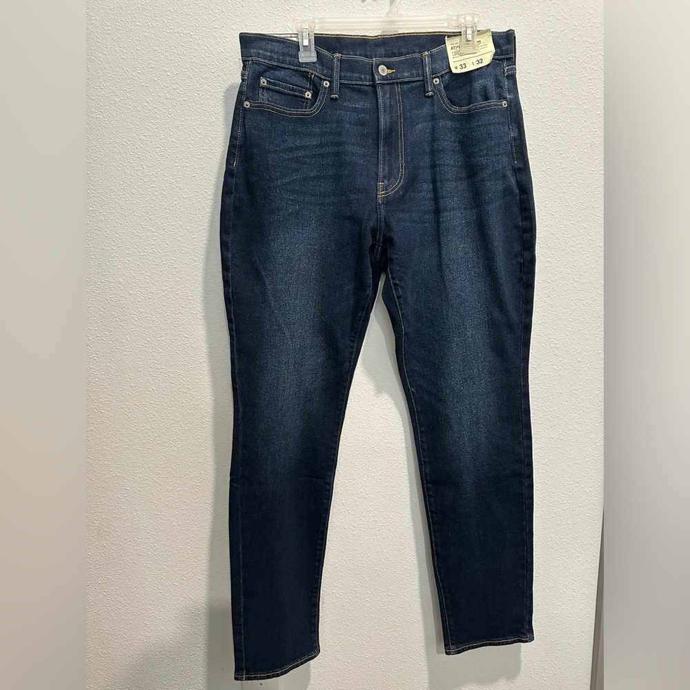 ✨NWT Men’s Abercrombie & Fitch Athletic Slim Jeans✨